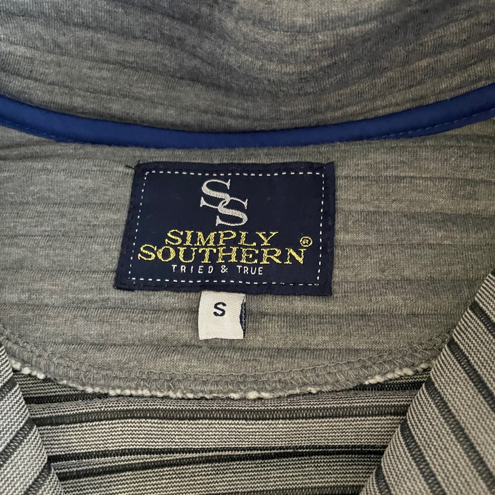Simply Southern Pullover - Picture 4 of 5
